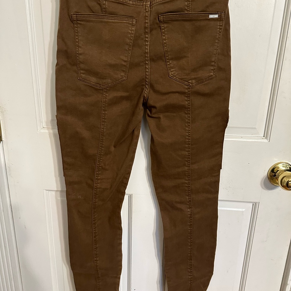 NWT WHBM straight leg cargo skinny